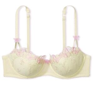 Elegant Lace Trim Bra